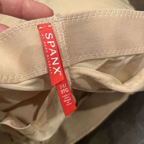 Spanx Suit Your Fancy Booty Booster Butt Lift Shorts Shaper Enhancer Plus 3x $88 - Picture 6 of 10